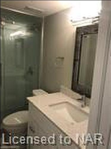 629B Scott Street, St. Catharines, ON - Indoor Photo Showing Bathroom