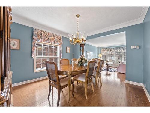 24 Farris Avenue, St. Catharines, ON - Indoor Photo Showing Dining Room