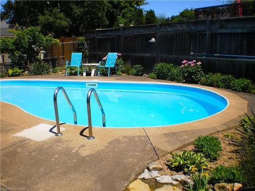 508A Niagara Street, St. Catharines, ON - Outdoor With In Ground Pool With Backyard