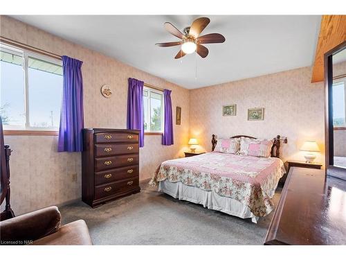 11241 Highway 3 Highway, Wainfleet, ON - Indoor Photo Showing Bedroom