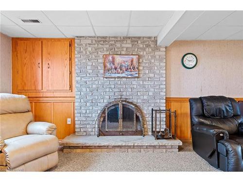 11241 Highway 3 Highway, Wainfleet, ON - Indoor Photo Showing Living Room With Fireplace
