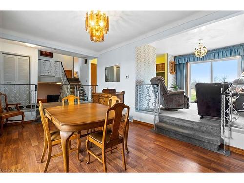 11241 Highway 3 Highway, Wainfleet, ON - Indoor Photo Showing Dining Room