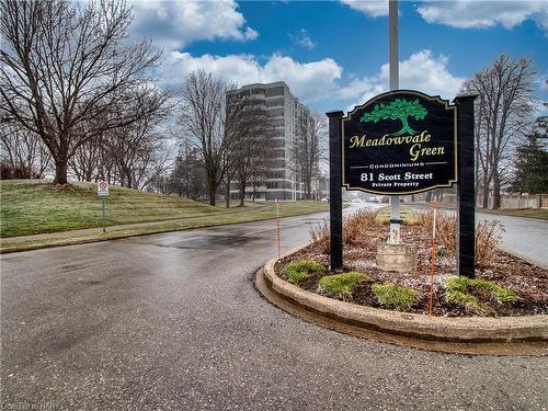 103-81 Scott Street, St. Catharines, ON - Outdoor With View