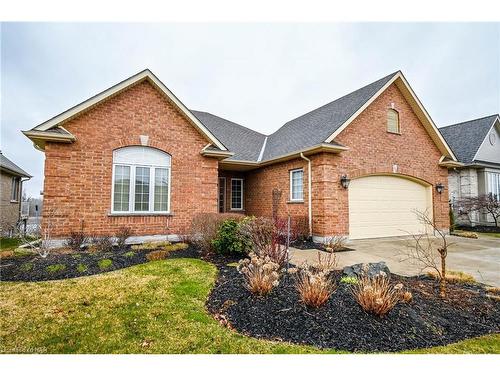 154 Muirfield Trail, Welland, ON - Outdoor