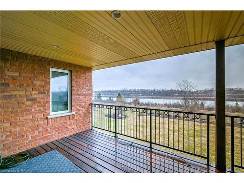 154 Muirfield Trail, Welland, ON - Outdoor With Deck Patio Veranda With Exterior