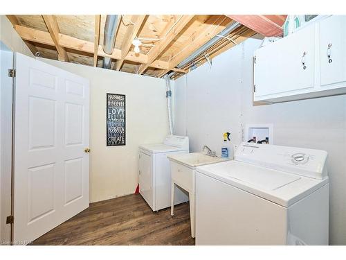 93 Willson Road, Welland, ON - Indoor Photo Showing Laundry Room