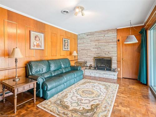 360 Clarence Street, Port Colborne, ON - Indoor Photo Showing Living Room With Fireplace