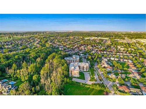 523-8111 Forest Glen Drive, Niagara Falls, ON - Outdoor With View