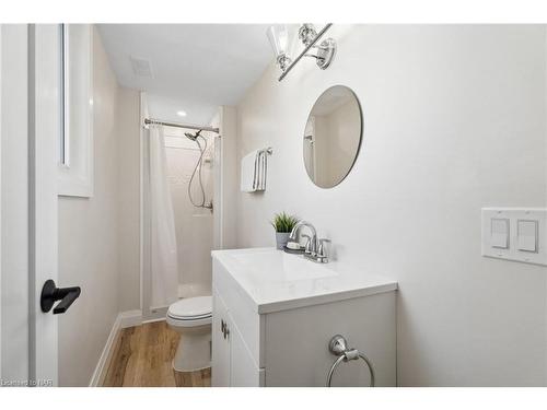 21 Lena Crescent, Port Colborne, ON - Indoor Photo Showing Bathroom