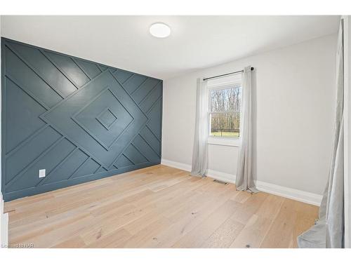 754 Helena Street, Fort Erie, ON - Indoor Photo Showing Other Room