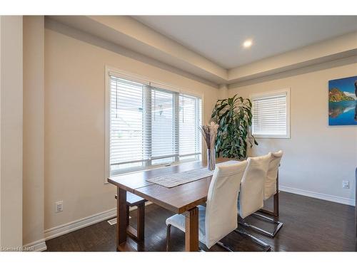 459 Silverwood Avenue, Welland, ON - Indoor Photo Showing Dining Room