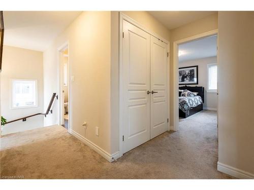 459 Silverwood Avenue, Welland, ON - Indoor Photo Showing Other Room