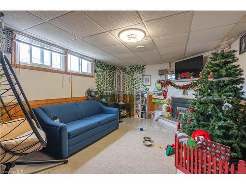 190 Christmas Street, Port Colborne, ON - Indoor