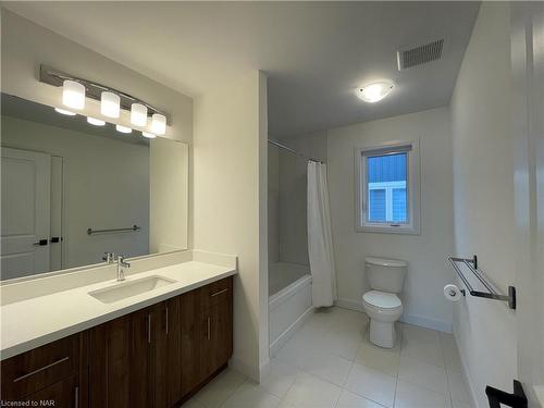 78 Beachwalk Crescent, Crystal Beach, ON - Indoor Photo Showing Bathroom