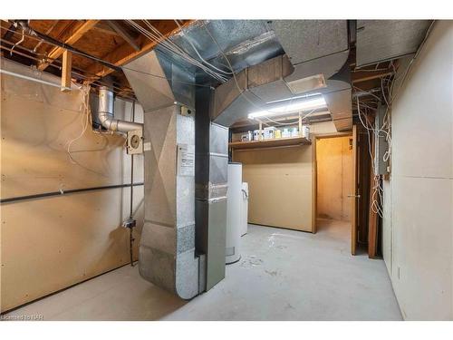 14 Rannie Court, Thorold, ON - Indoor Photo Showing Basement