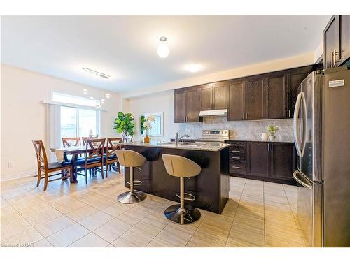 42 Sparkle Drive, Thorold, ON - Indoor