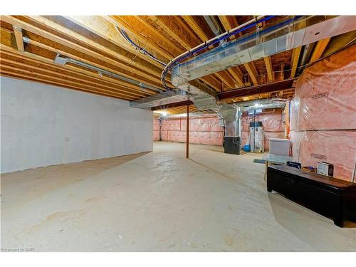 42 Sparkle Drive, Thorold, ON - Indoor Photo Showing Basement