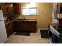 640 King Street, Port Colborne, ON  - Indoor Photo Showing Kitchen With Double Sink 