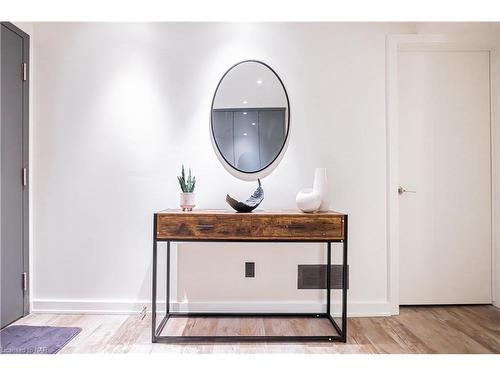 Upper-26 Duke Street, St. Catharines, ON - Indoor Photo Showing Bathroom