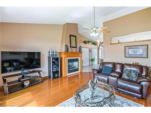 925 Queenston Road, Niagara-On-The-Lake, ON - Indoor Photo Showing Living Room With Fireplace