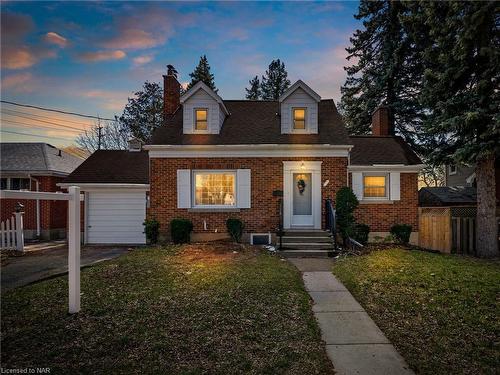 327 Darling Street, Brantford, ON - Outdoor With Facade