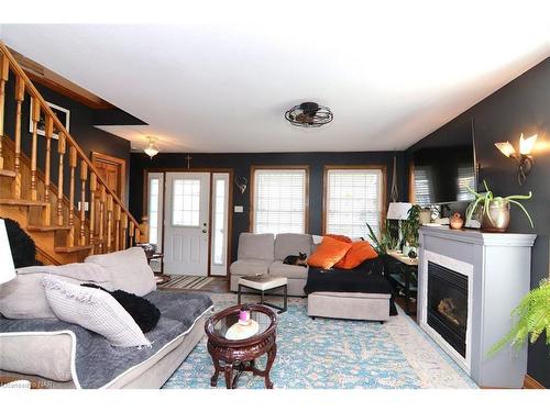 305 Cherrywood Avenue, Crystal Beach, ON - Indoor Photo Showing Living Room With Fireplace