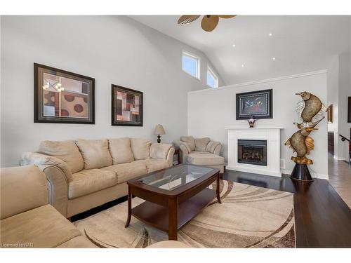 6608 Flora Court, Niagara Falls, ON - Indoor Photo Showing Living Room With Fireplace