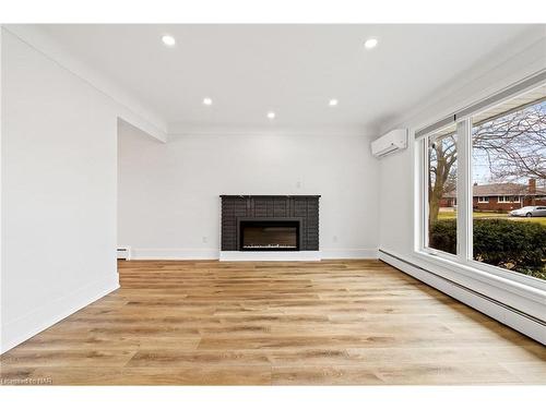 14 Glencairn Drive, St. Catharines, ON - Indoor Photo Showing Other Room With Fireplace