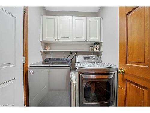 695 Grandview Road, Fort Erie, ON - Indoor Photo Showing Laundry Room