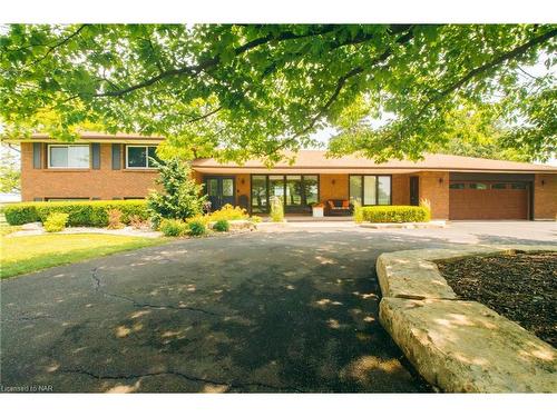 43225 Pettit Road, Wainfleet, ON - Outdoor With Facade