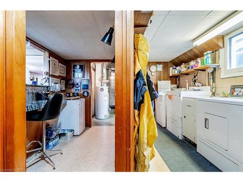 86 Brady Street, Port Colborne, ON - Indoor Photo Showing Laundry Room