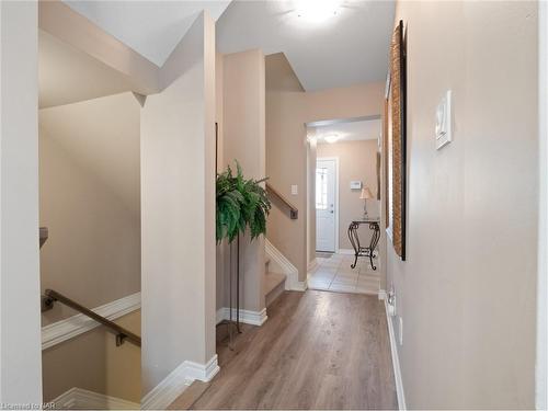 323 Silverwood Avenue Avenue, Welland, ON - Indoor Photo Showing Other Room