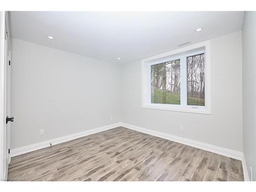 3873 Glenview Drive, Lincoln, ON - Indoor Photo Showing Other Room