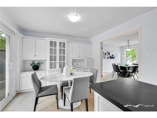 65 Hillcrest Avenue, St. Catharines, ON - Indoor Photo Showing Dining Room