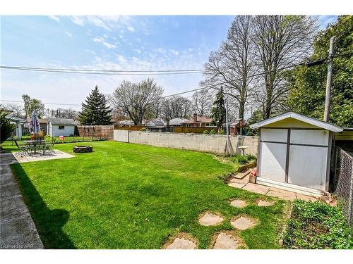 89 Allan Drive, St. Catharines, ON - Outdoor With Backyard