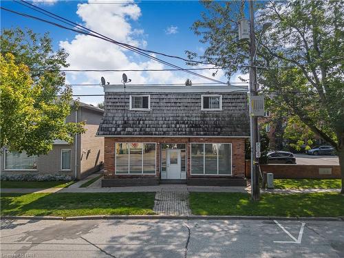 51 Main Street, Port Dalhousie, ON 