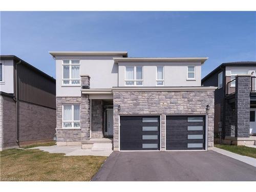 Upper-7853 Seabiscuit Drive, Niagara Falls, ON - Outdoor With Facade