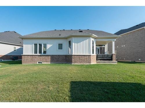 1217 Kennedy Drive, Fort Erie, ON - Outdoor With Deck Patio Veranda