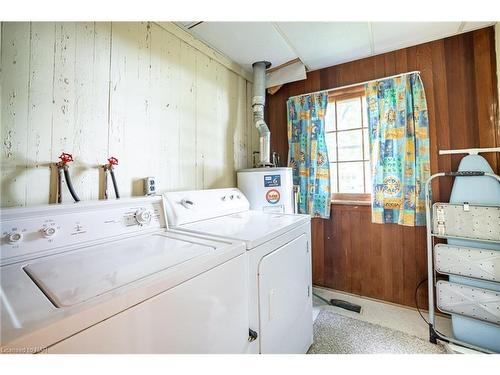 1995 Macdonald Drive, Fort Erie, ON - Indoor Photo Showing Laundry Room