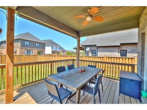 146 Lametti Drive, Fonthill, ON - Outdoor With Deck Patio Veranda With Exterior