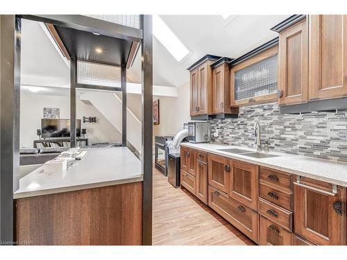 18 Garrison Village Drive, Niagara-On-The-Lake, ON - Indoor Photo Showing Kitchen With Double Sink