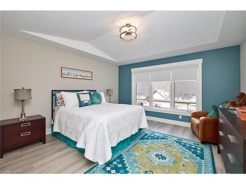 13-3573 Dominion Road, Ridgeway, ON - Indoor Photo Showing Bedroom