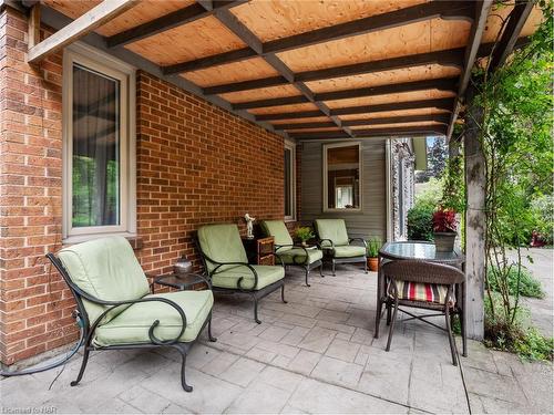 1121 Pettit Road, Fort Erie, ON - Outdoor With Deck Patio Veranda With Exterior