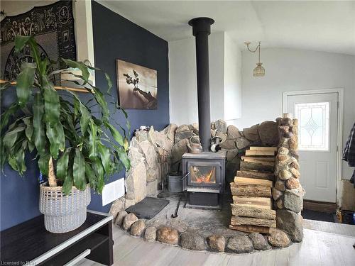 48 Derner Line, Haldimand County, ON - Indoor With Fireplace