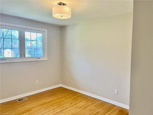 4 Furminger Place, St. Catharines, ON - Indoor Photo Showing Other Room