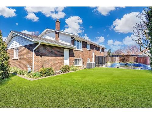 4 Furminger Place, St. Catharines, ON - Outdoor With In Ground Pool With Deck Patio Veranda