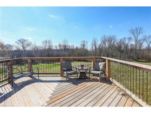 11035 Sodom Road, Niagara Falls, ON - Outdoor With Deck Patio Veranda With Exterior