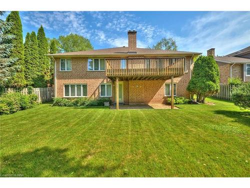 12 Rolling Meadows Boulevard, Fonthill, ON - Outdoor With Deck Patio Veranda