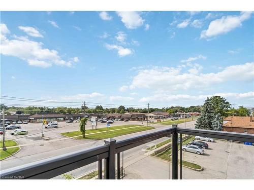 312-6065 Mcleod Road, Niagara Falls, ON - Outdoor With View