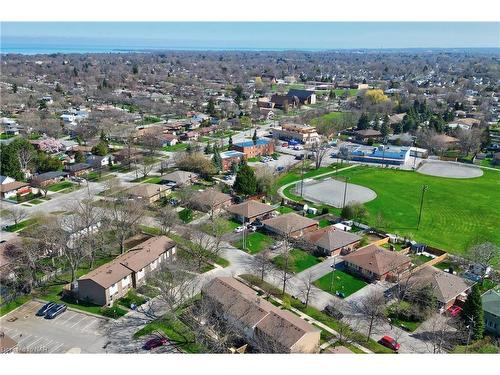 82-25 Linfield Drive, St. Catharines, ON - Outdoor With View